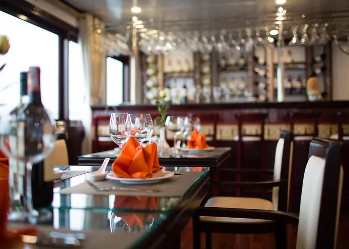  Sapphire Cruises